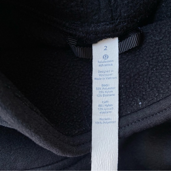 Lululemon Kick The Cold Funnel Neck - Picture 11 of 11